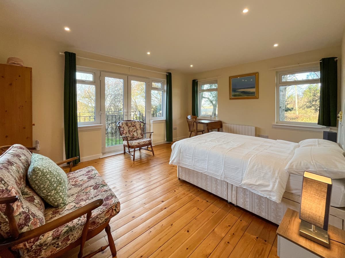 Double bedroom at Holly Croft